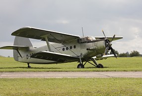 Eine Antonow An-2
