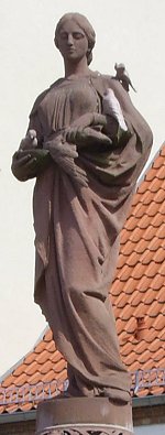 Die Tauben ftternde Ida am Sperlingsberg in Stendal